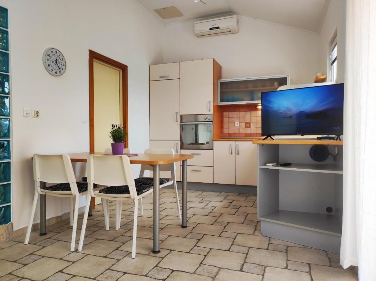 Lavanda Apartment Krk Town Esterno foto