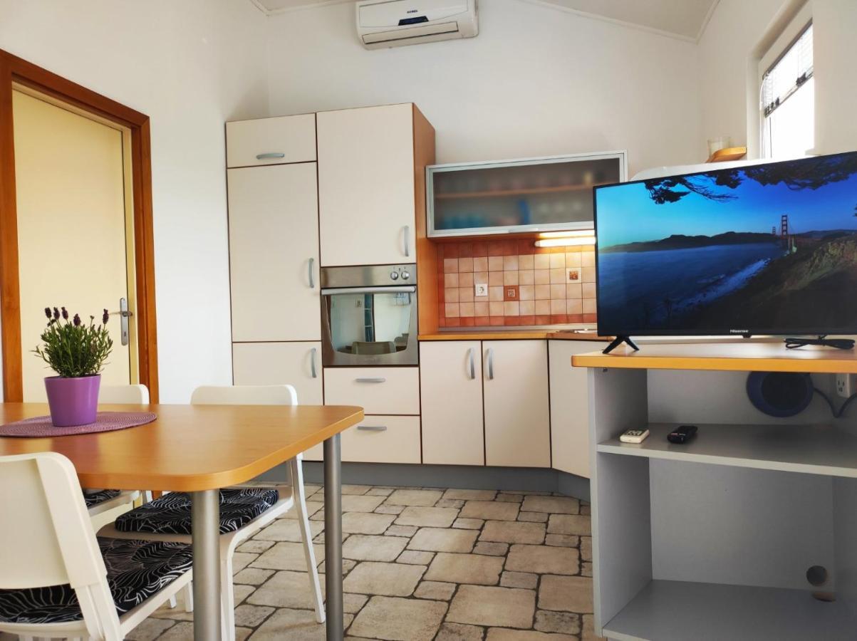 Lavanda Apartment Krk Town Esterno foto